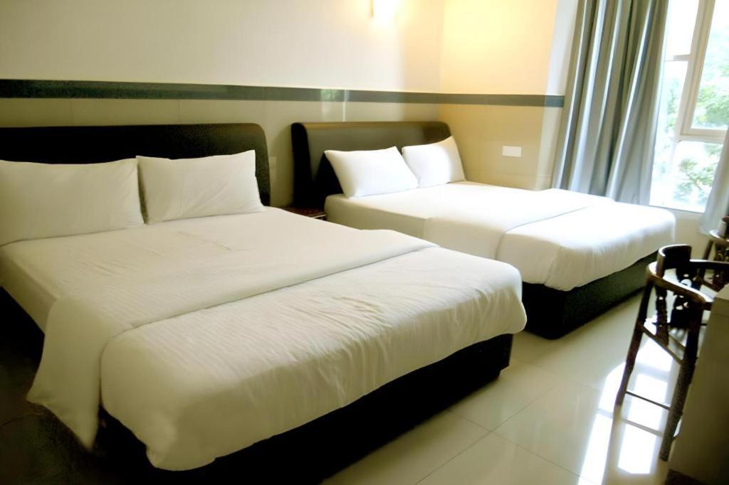 Burmahtel Hotel George Town Bagian luar foto
