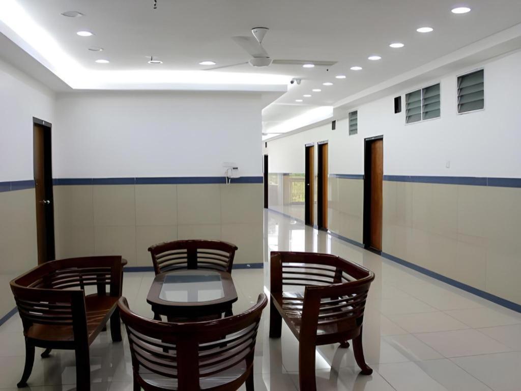 Burmahtel Hotel George Town Bagian luar foto